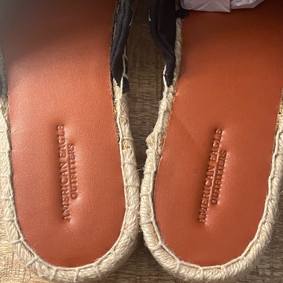 American Eagle Boho Embroidered Espadrille Mules - Size 7 - Picture 6 of 7
